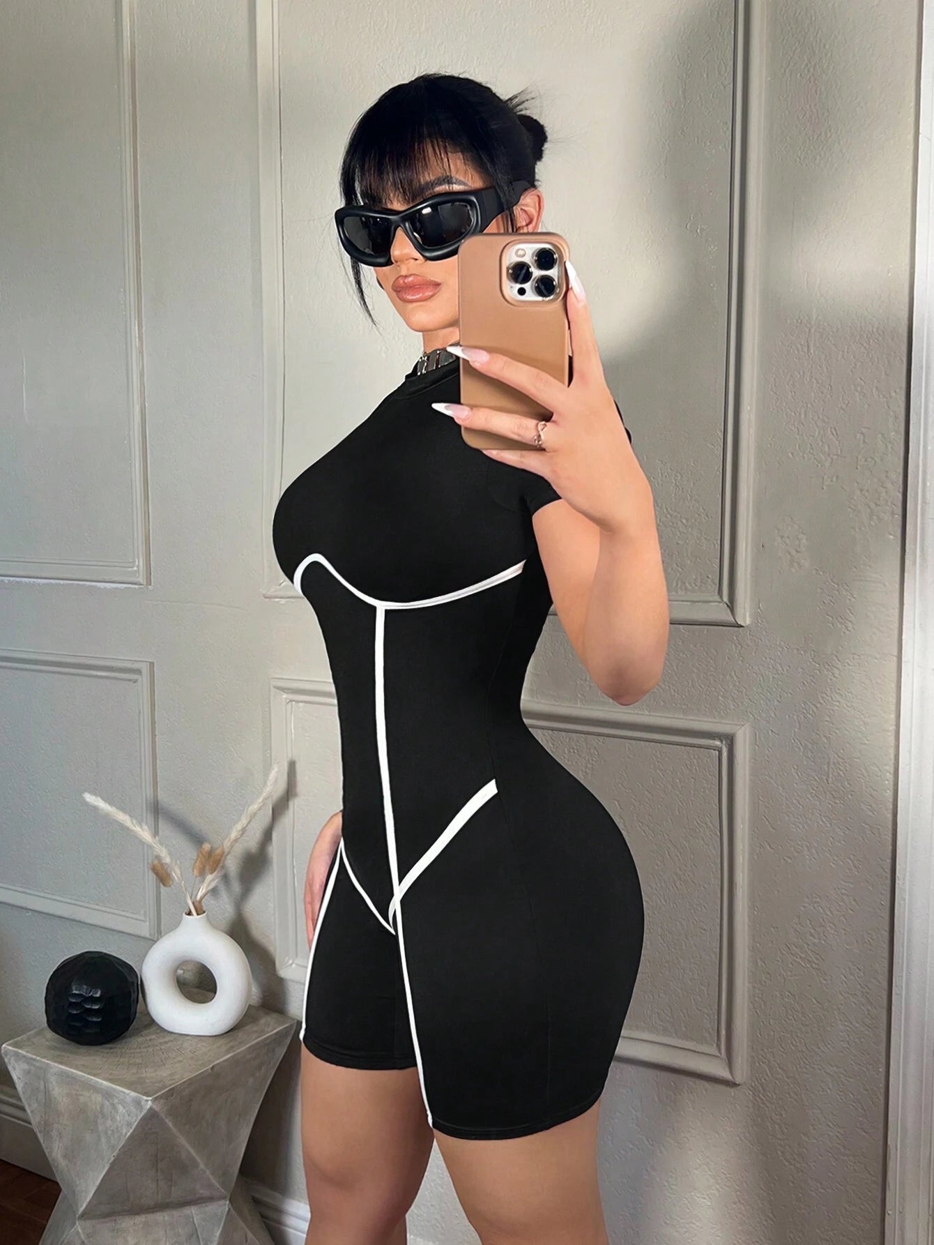 "ContourFit™ Sculpting Romper – Shape Your Curves in Style"