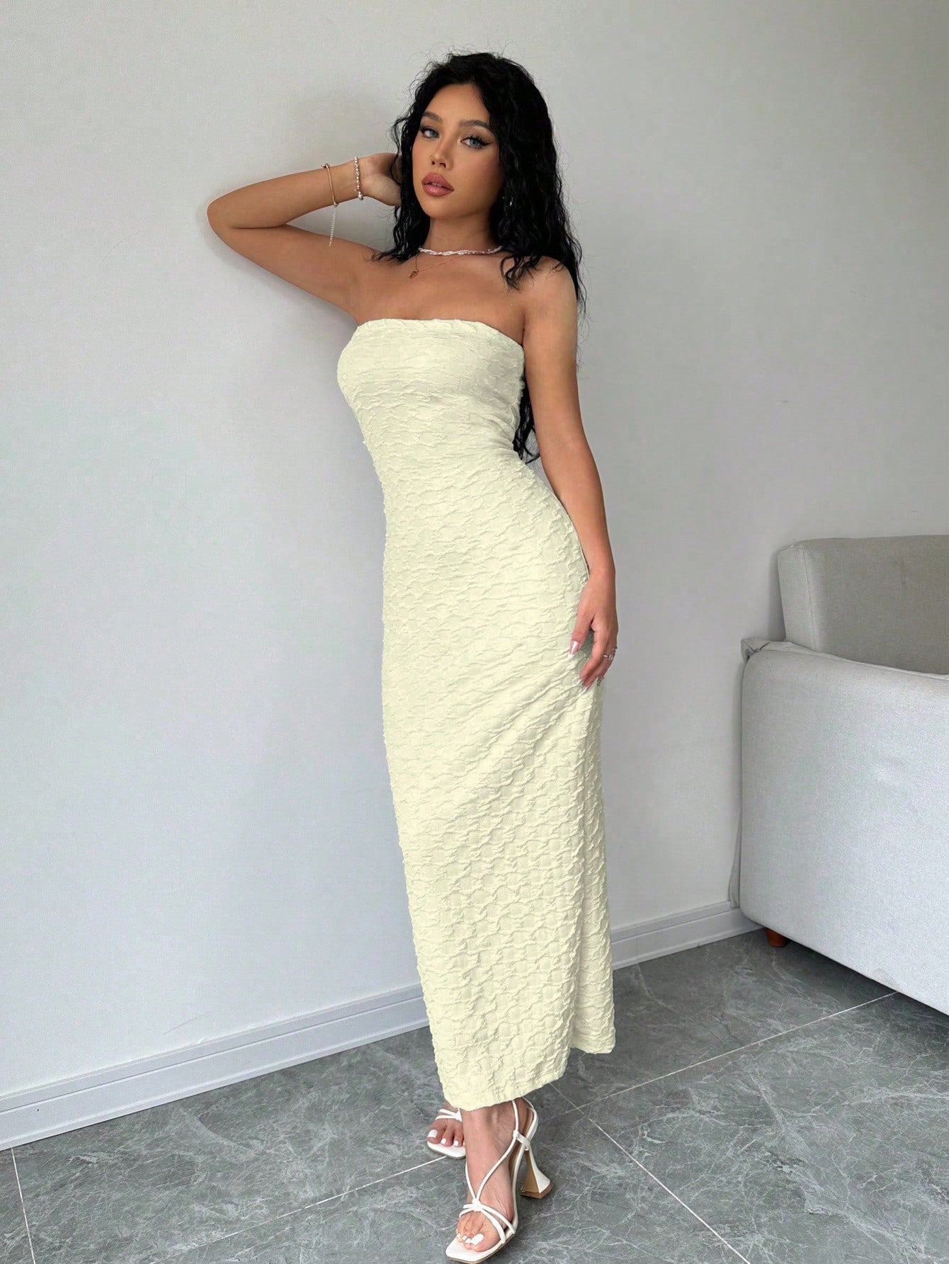 "Eleganza™ Strapless Textured Maxi Dress – Classy. Chic. Captivating."